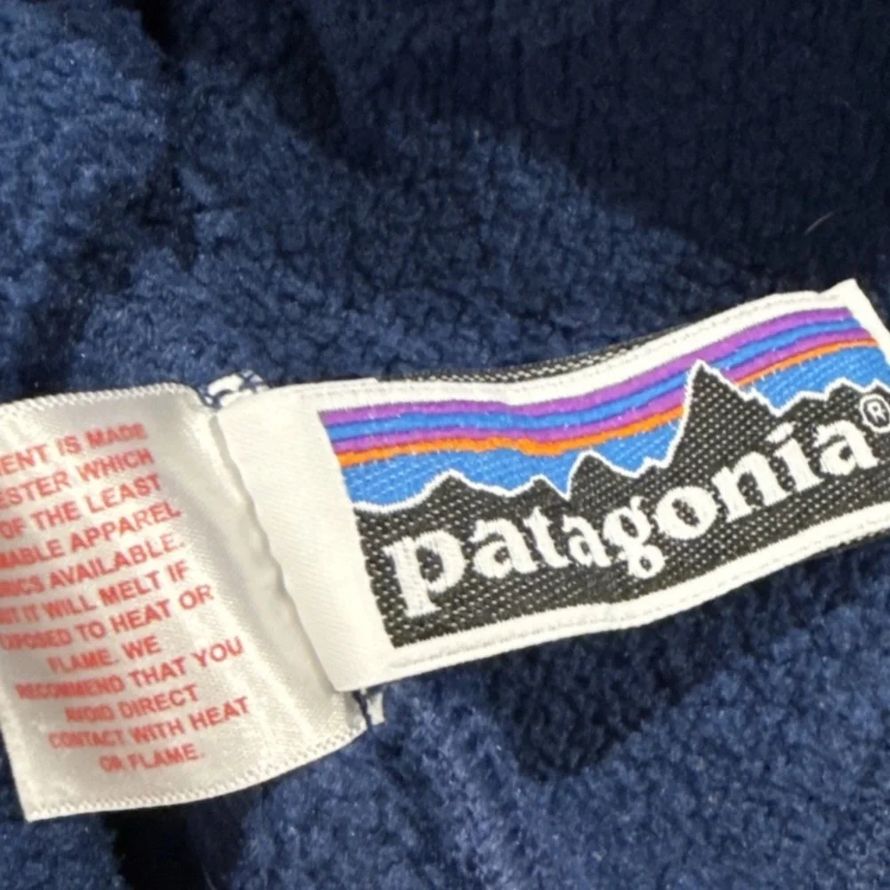 Patagonia warm navy